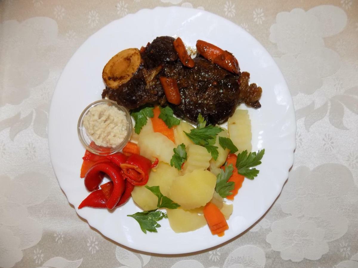 Tango Margo Hotel Valea Lupului  Luaran gambar
