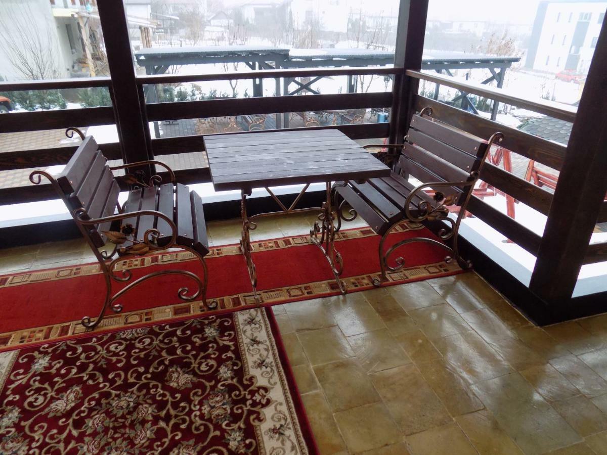 Tango Margo Hotel Valea Lupului  Luaran gambar