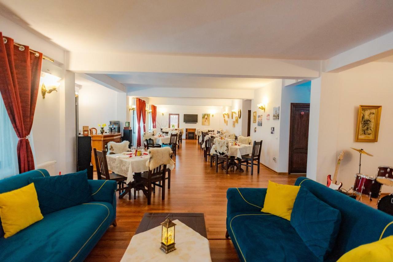 Tango Margo Hotel Valea Lupului  Luaran gambar